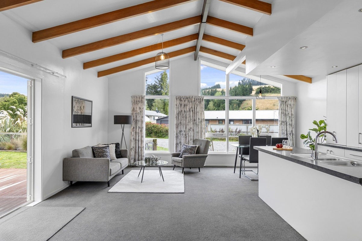 28 Fitzgerald Street, Whitecliffs, Coalgate - Carousel 2