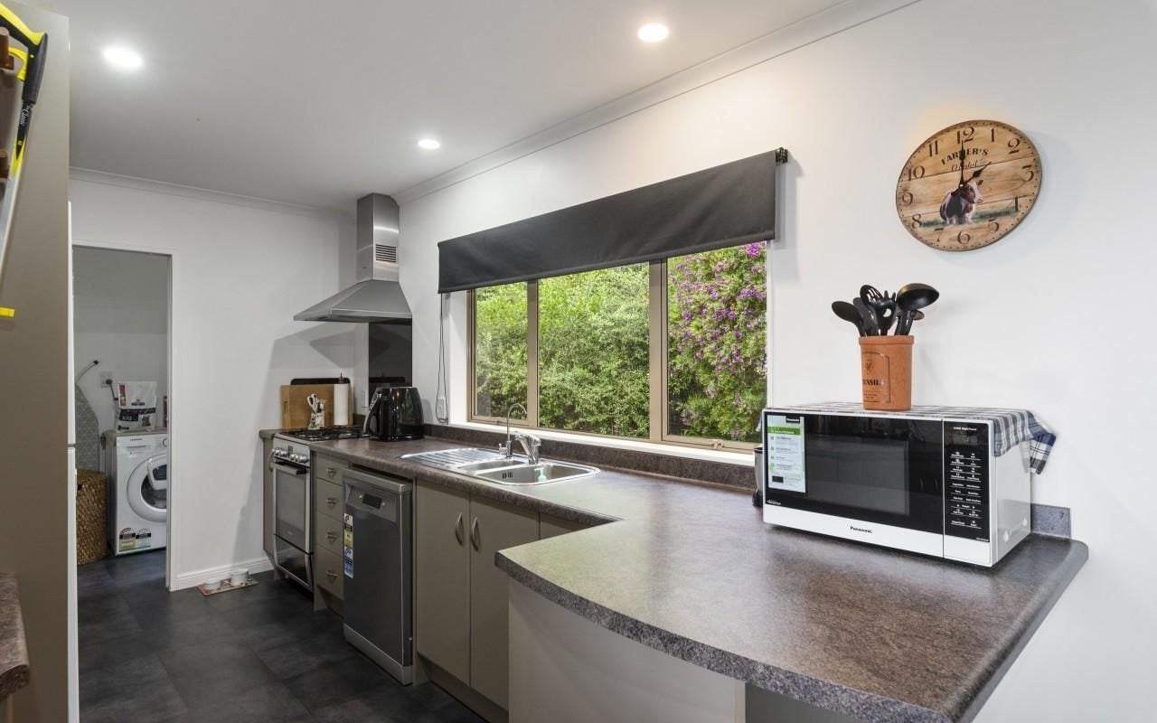 91 Buckley Road, Shannon, Palmerston North - Carousel 2