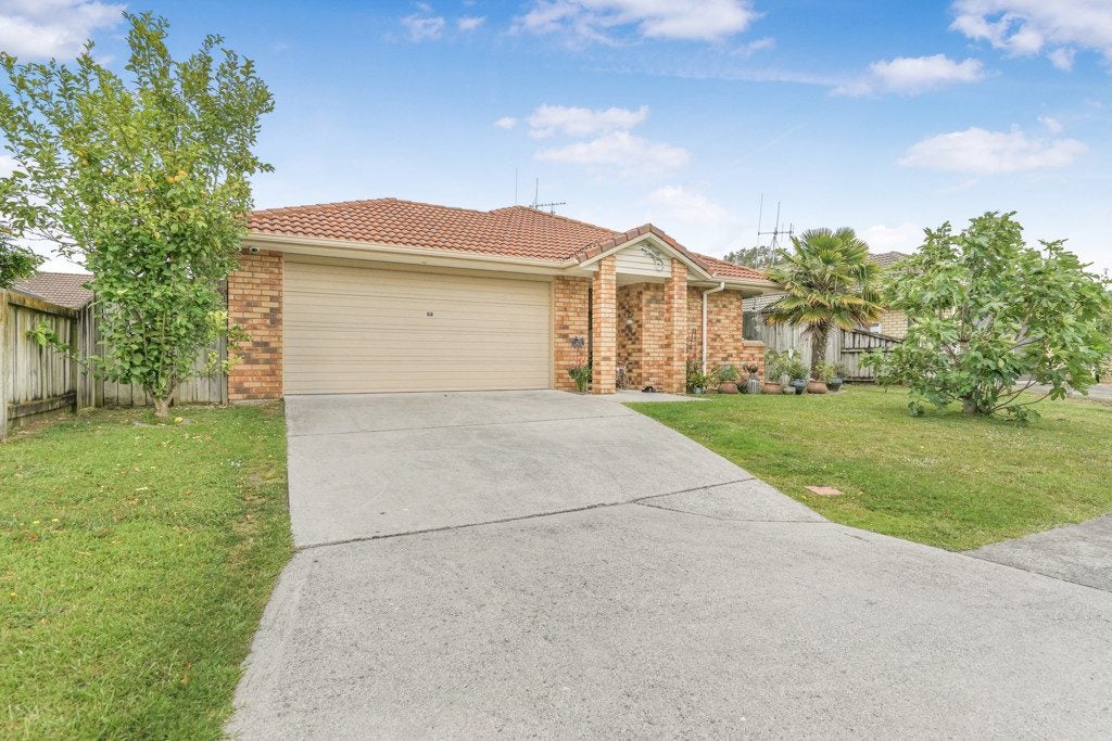 39 Parkside Drive, Huntington, Hamilton - Carousel 2