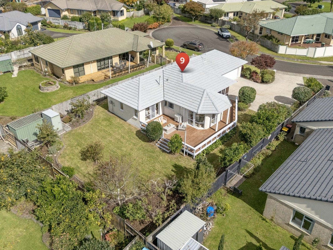 9 Ashmore Court, Bethlehem, Tauranga - Carousel 1