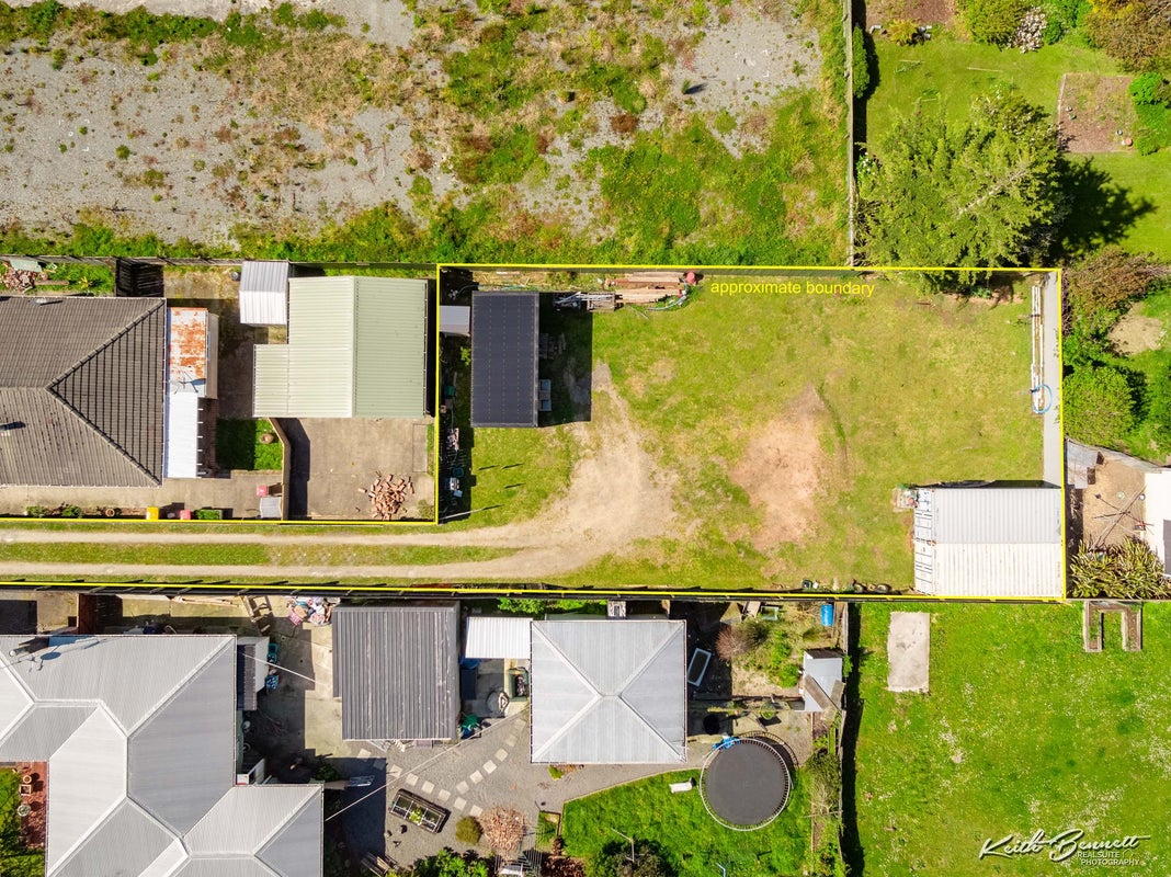 80A Main Road, Wainuiomata, Lower Hutt - Carousel 1