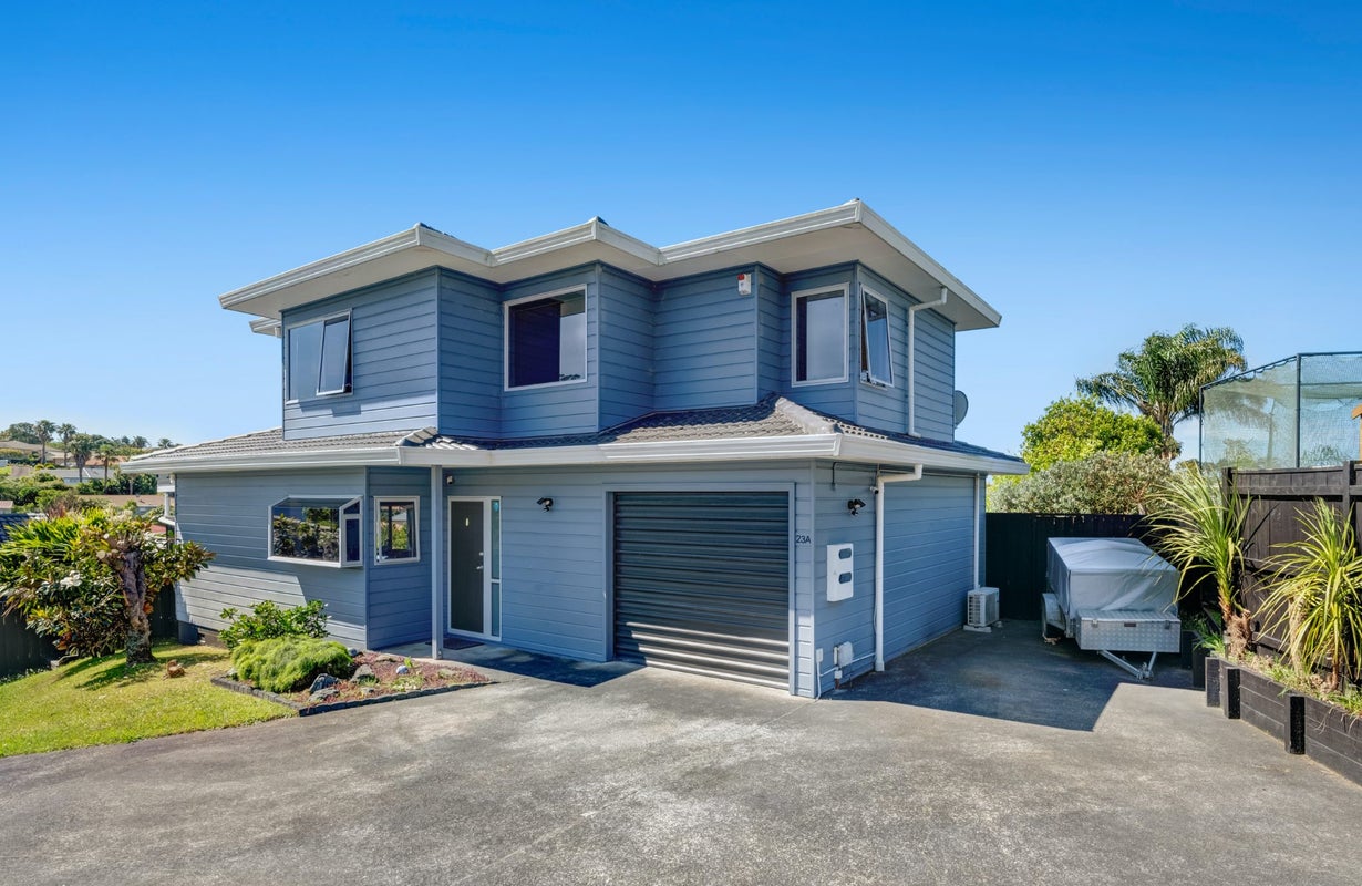 1/23 Rifleman Rise, Unsworth Heights, Auckland - Carousel 1