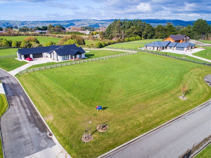 64 Hartwell Drive, Kelvin Grove, Palmerston North - Carousel 1