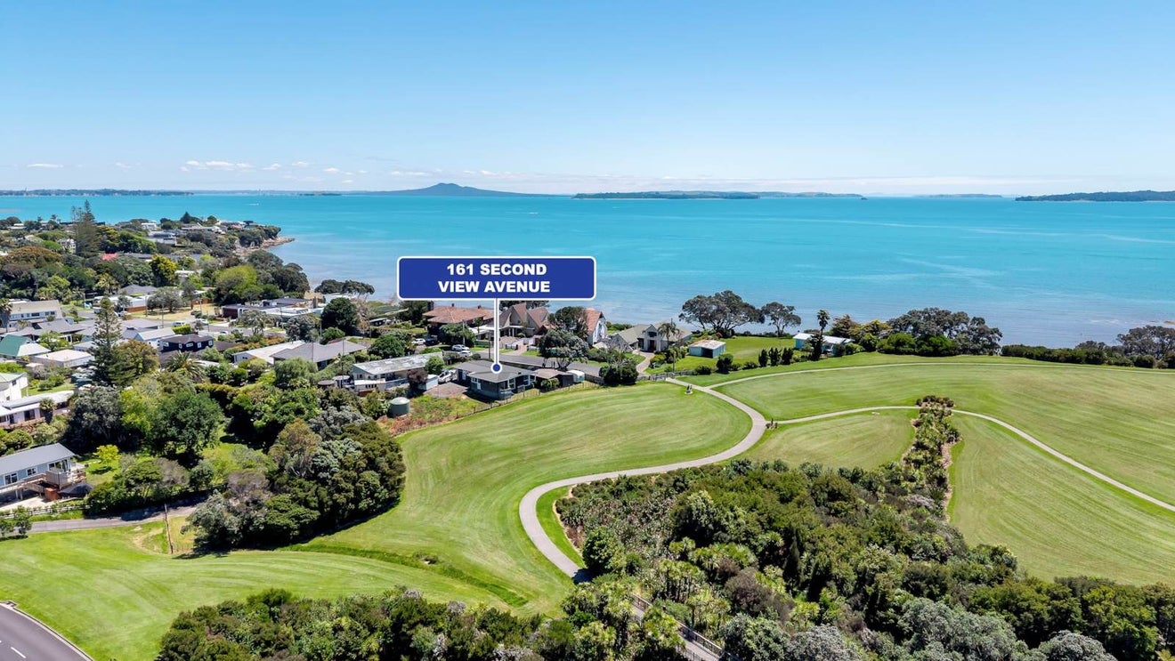 161 Second View Avenue, Beachlands, Auckland - Carousel 1