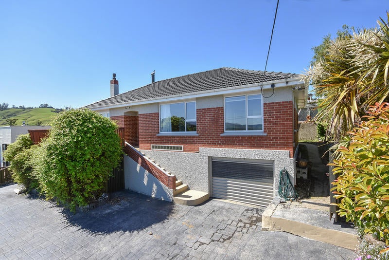 10 Clyde Street, Kinmont Park, Mosgiel - Carousel 1