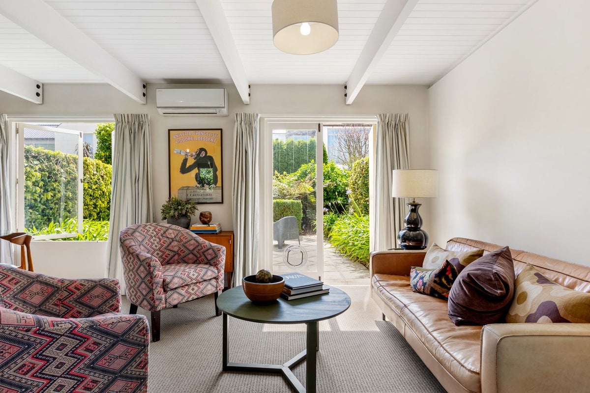 4/104 Rossall Street, Merivale, Christchurch - Carousel 1