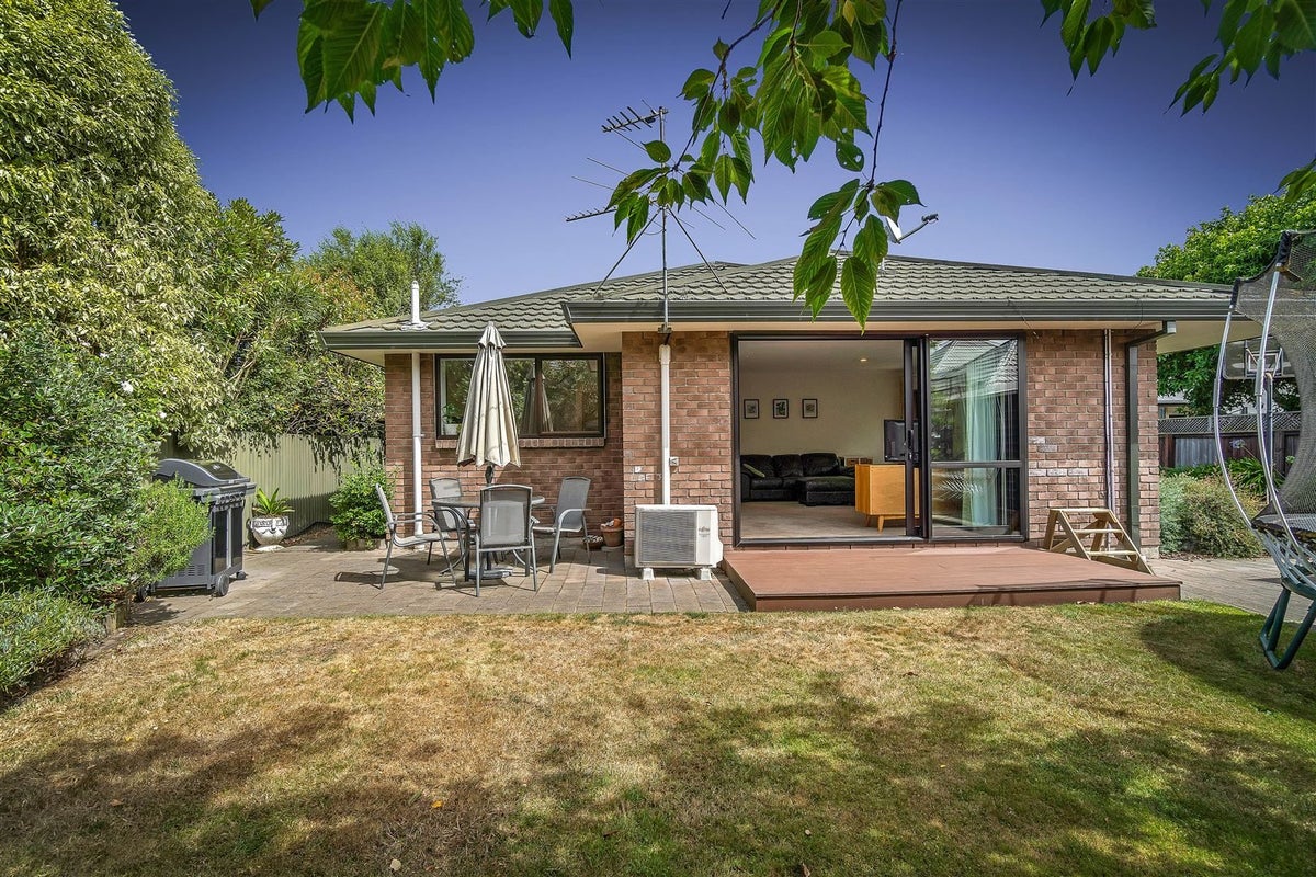 2/282 Sawyers Arms Road, Bishopdale, Christchurch - Carousel 2