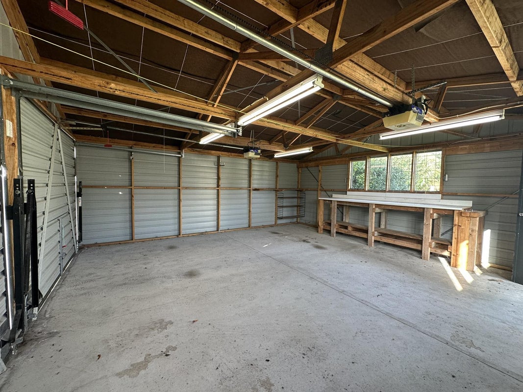 39 Fraser Crescent, Elderslea, Upper Hutt - Carousel 13