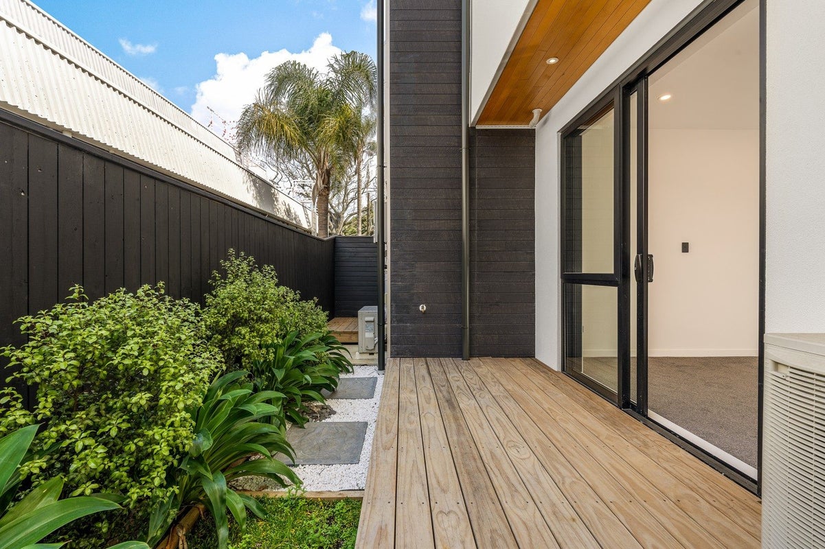 4/3 Campbell Road, Takapuna, North Shore City, Auckland - Carousel 1
