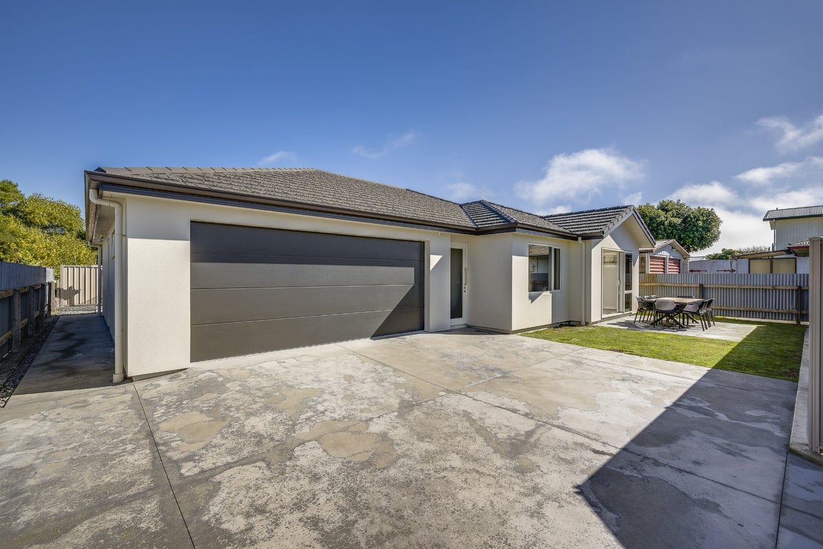 44A Downing Avenue, Pirimai, Napier, Hawke's Bay - Carousel 2