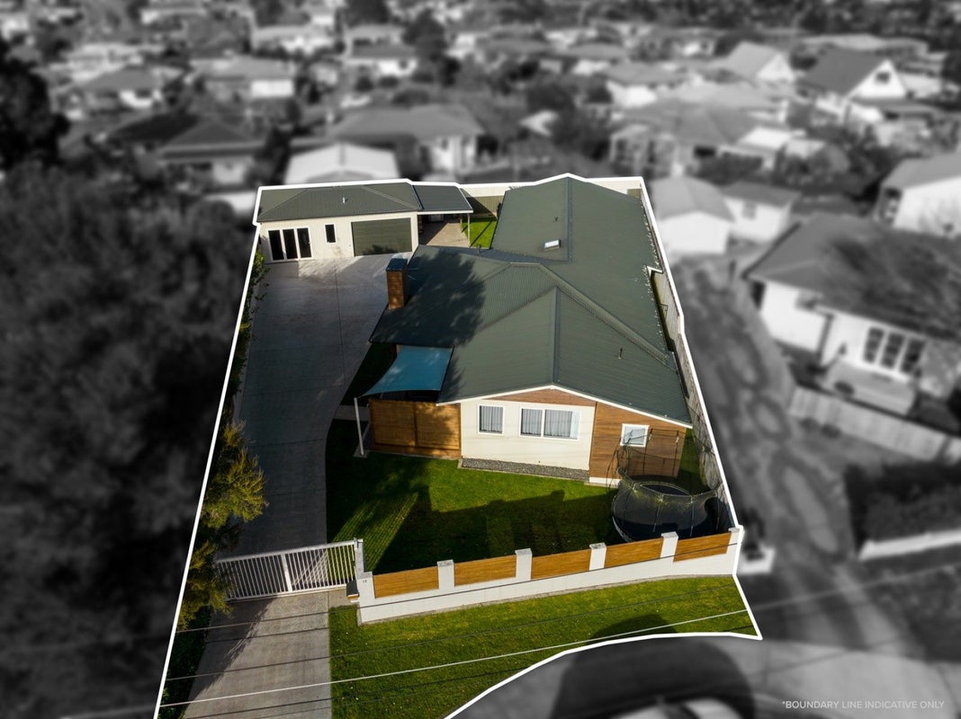 12 Sinclair Street, Greerton, Tauranga - Carousel 1