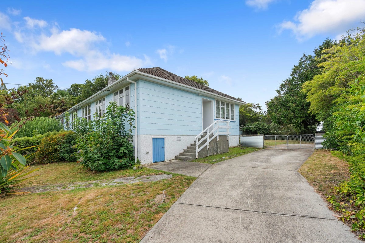 20 Stamford Place, Lansdowne, Masterton - Carousel 1