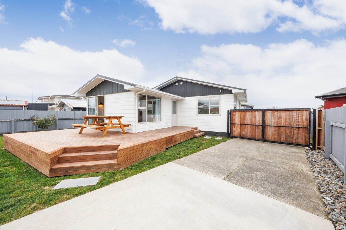 71 Lockhart Avenue, Milson, Palmerston North - Carousel 20