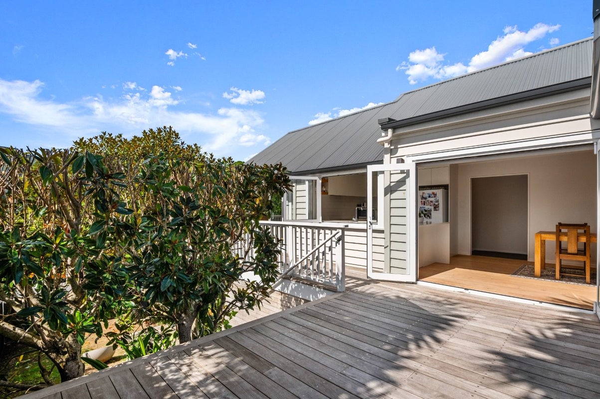 56 Rukutai Street, Orakei, Auckland - Carousel 1