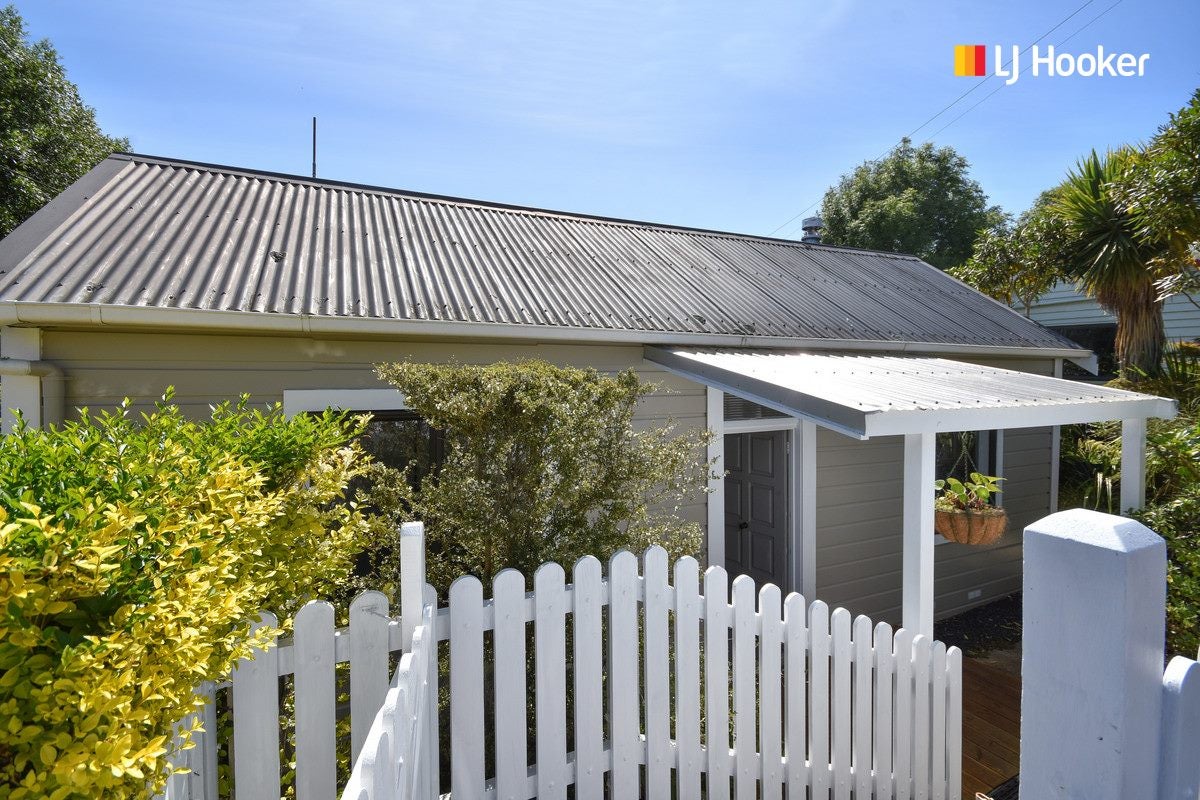 6 Greenock Street, Kaikorai, Dunedin - Carousel 1
