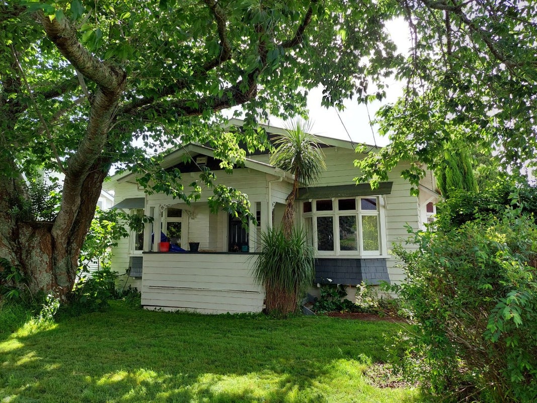 24 Buckley Road, Epsom, Auckland - Carousel 1