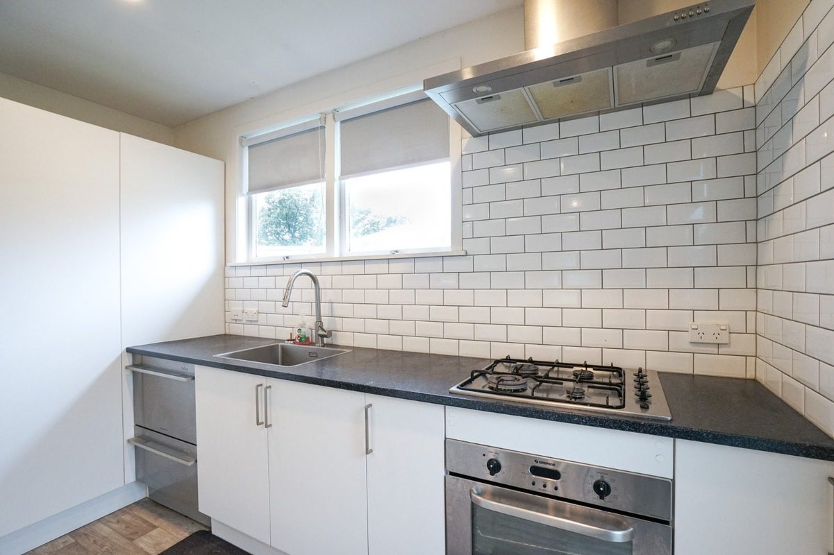 2/33 Jane Cowie Avenue, Otahuhu, Auckland - Carousel 2