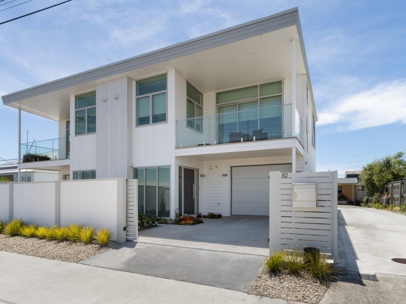 82 Meeanee Quay, Westshore, Napier - Carousel 2