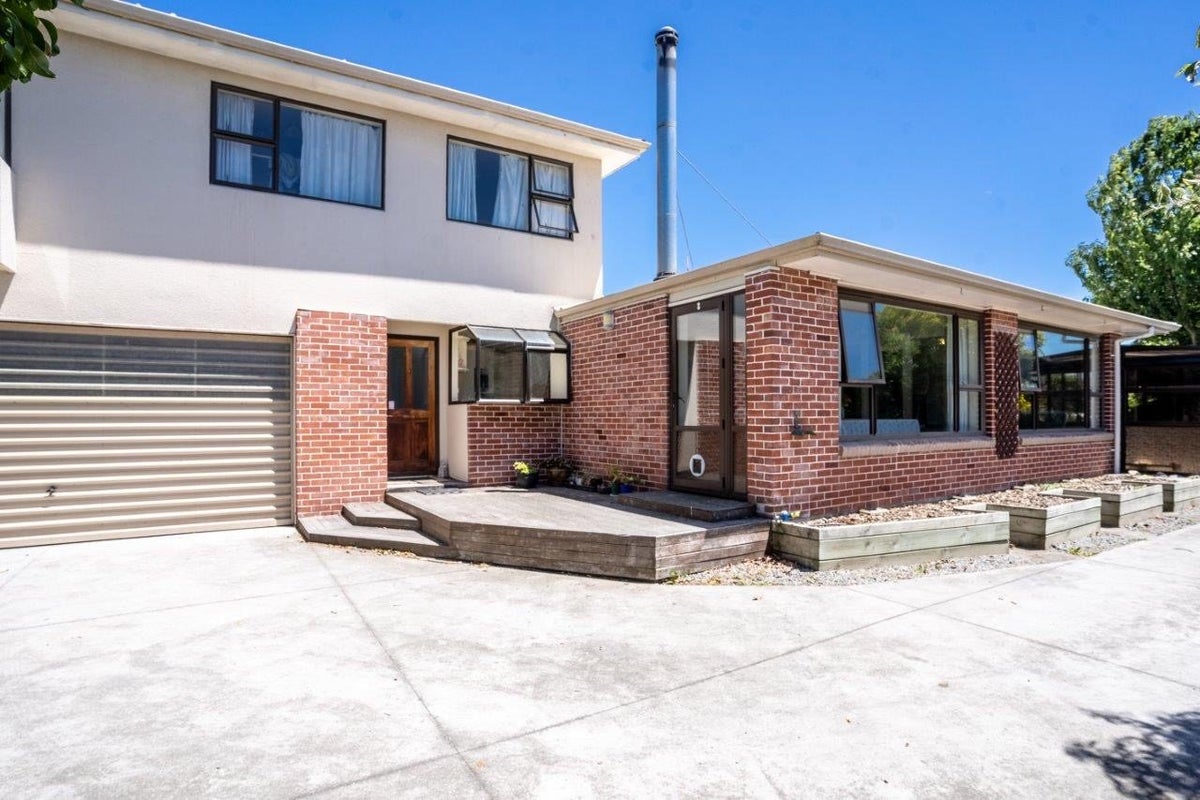 4 Oakfield Street, Burnside, Christchurch - Carousel 1