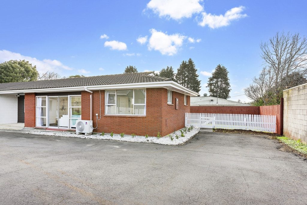 1/28 Holly Street, Avondale, Auckland - Carousel 1