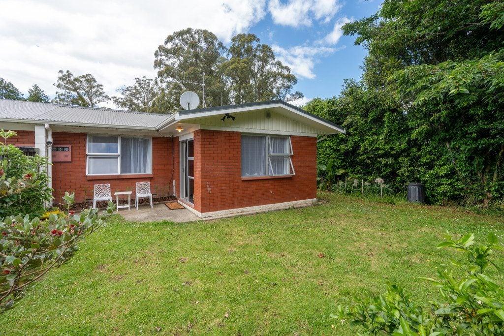 36B Anthony Crescent, Bader, Hamilton - Carousel 1