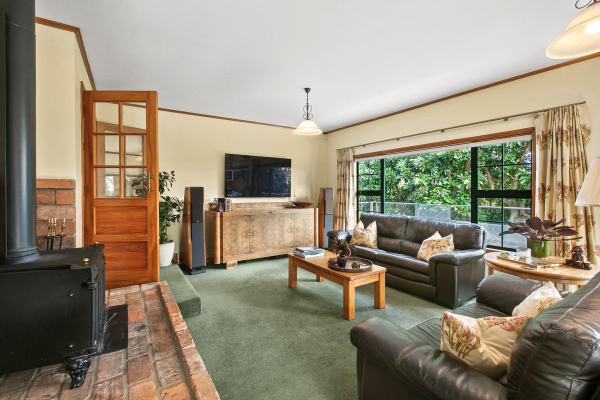 100A Carrington Street, Lower Vogeltown, New Plymouth - Carousel 2