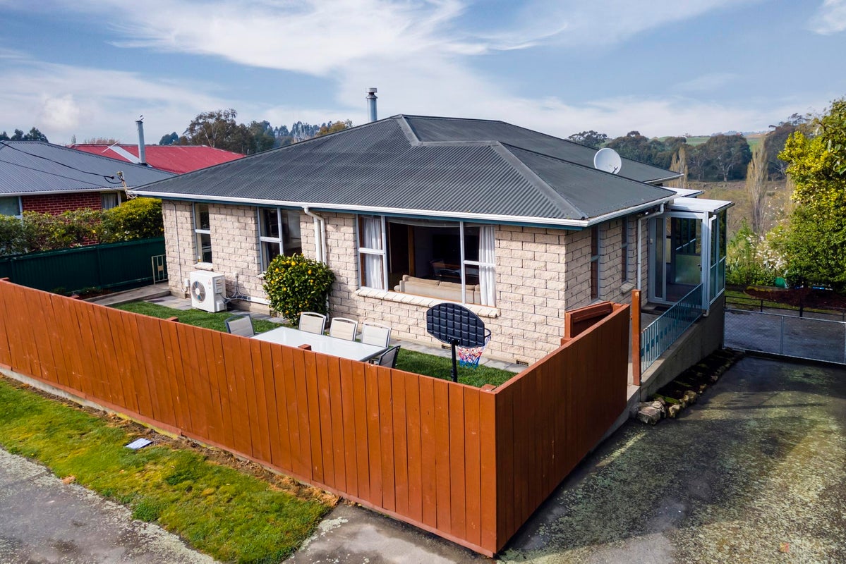 22 Nikau Place, Highfield, Timaru - Carousel 1