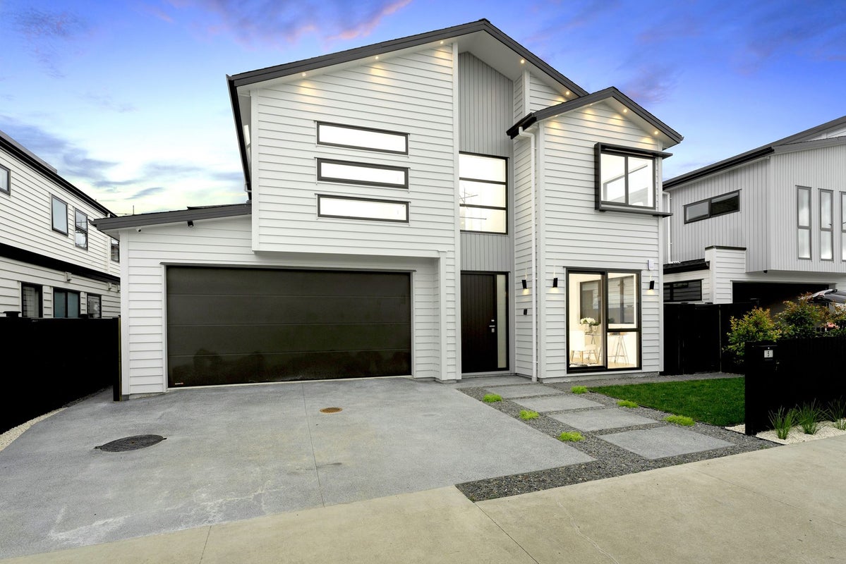 5 Sager Midgley Road, Hobsonville, Auckland - Carousel 1