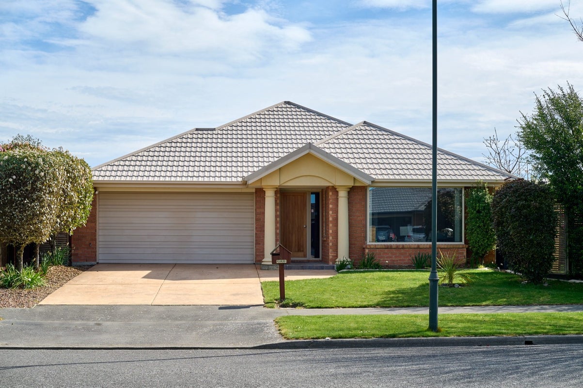5 Robinia Place, Wigram, Christchurch - Carousel 1
