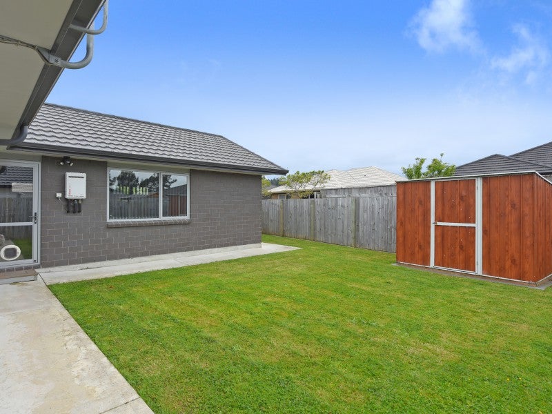10A Sunstone Crescent, Brown Owl, Upper Hutt - Carousel 21