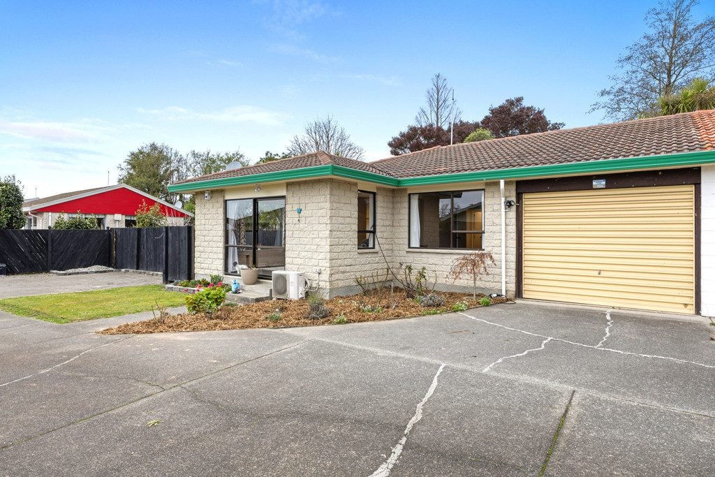 1/36A CAMDEN STREET, Redwood, Christchurch - Carousel 13