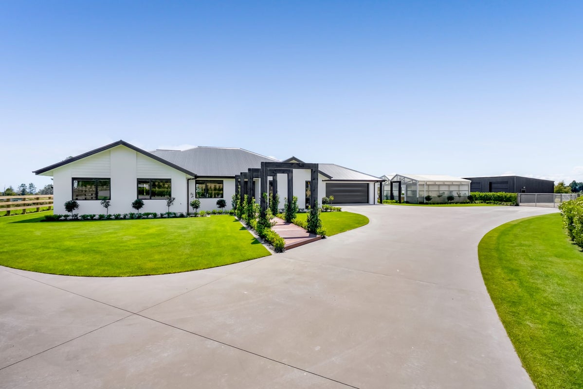 90 Peters Road, Kaimiro, Inglewood - Carousel 2