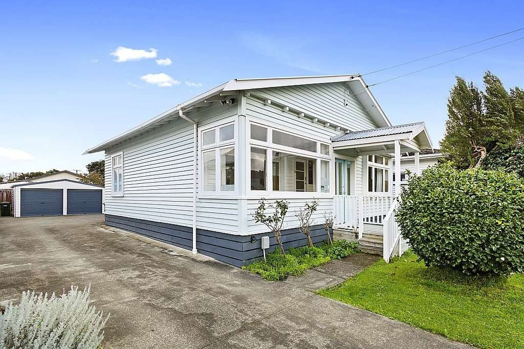 18 Cudby Street, Woburn, Lower Hutt - Carousel 10