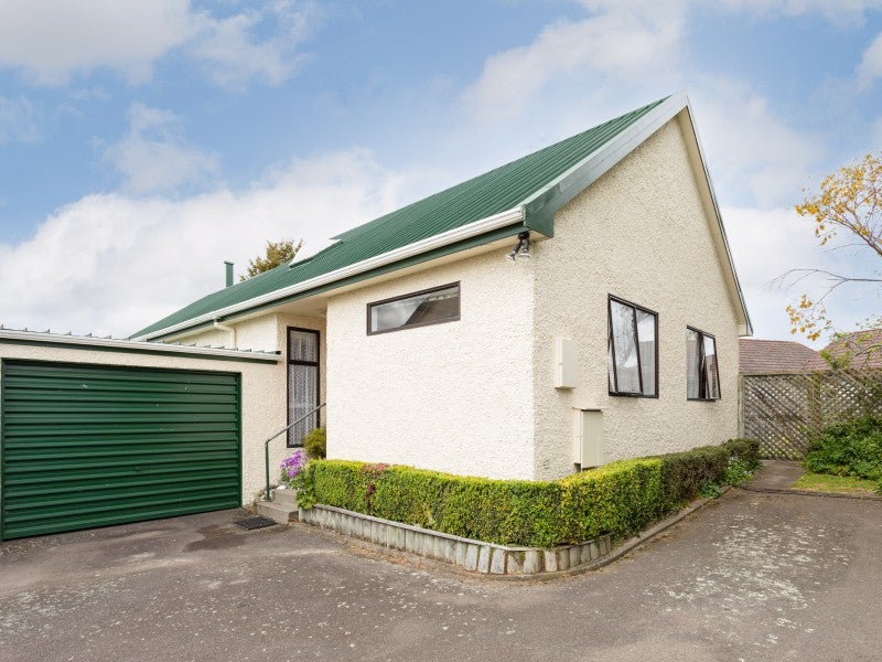 5 Kings Court, Roslyn, Palmerston North - Carousel 2