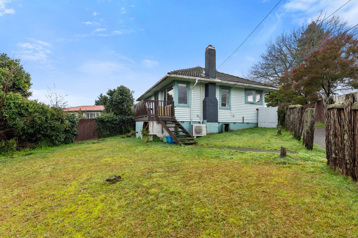 307 Malfroy Road, Pomare, Rotorua - Carousel 1