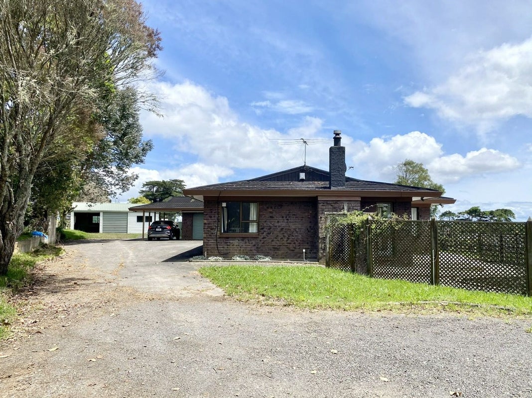 143 Hamlin Road, Ardmore, Papakura - Carousel 1