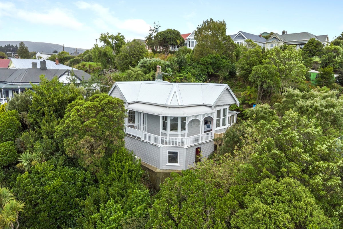 15 Clifford Street, Dalmore, Dunedin - Carousel 2