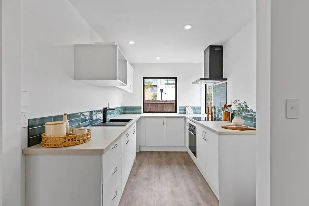 3/390 Manchester Street, St Albans, Christchurch - Carousel 2