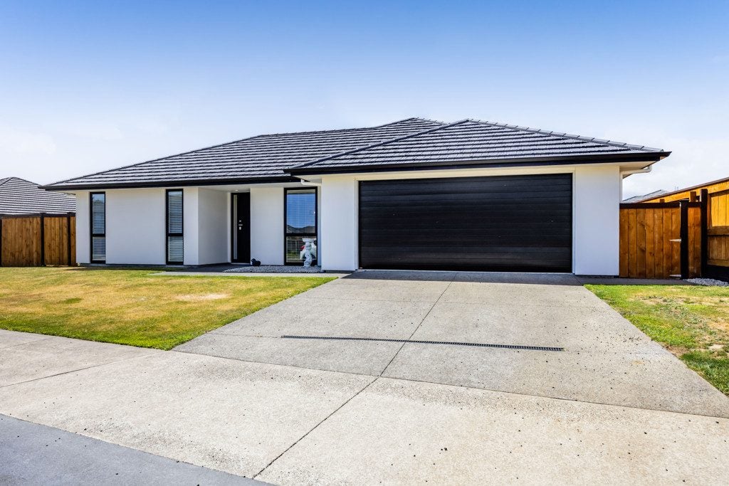 56 Papawhero Drive, Bell Block, New Plymouth - Carousel 1