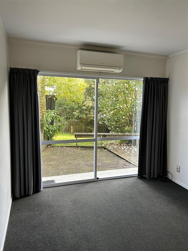 1/7 Western Springs Road, Western Springs, Auckland - Carousel 2