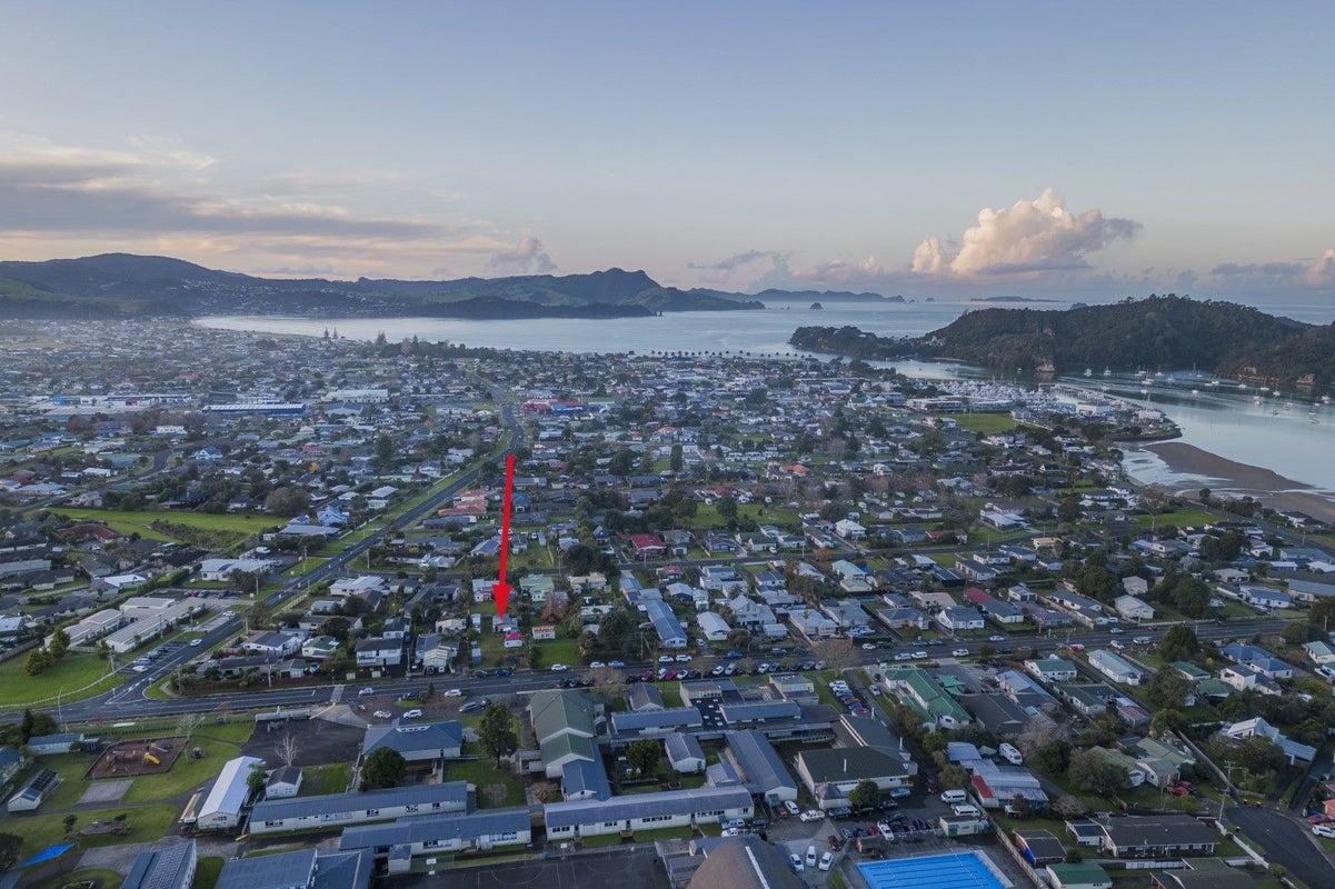 35 South Highway East, Whitianga, Whitianga - Carousel 14