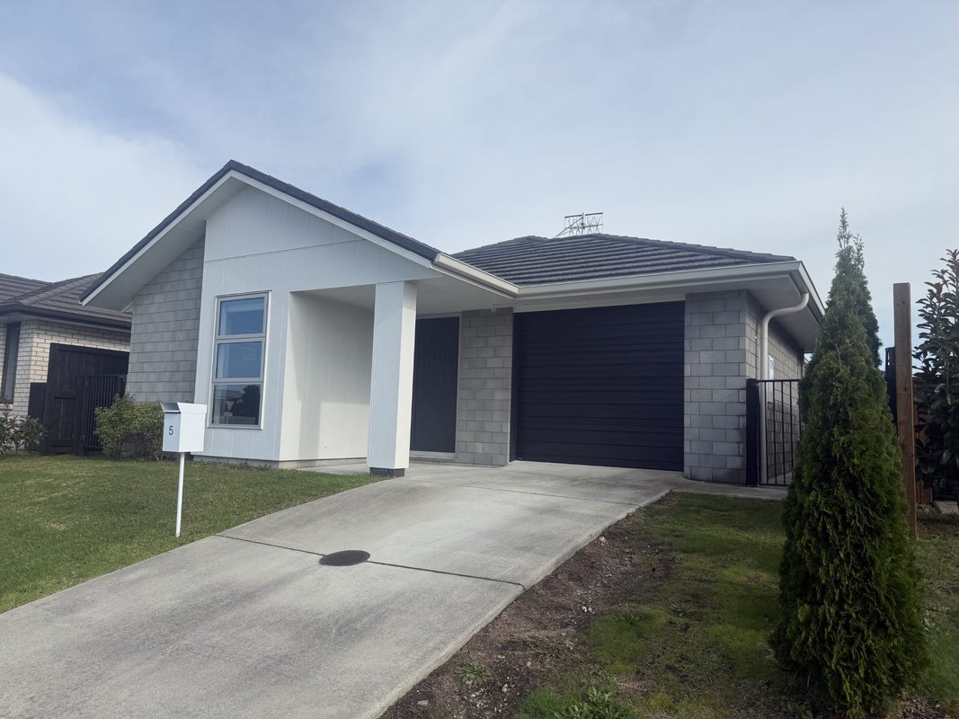 5 Tamapahore Boulevard, Papamoa Beach, Papamoa - Carousel 9