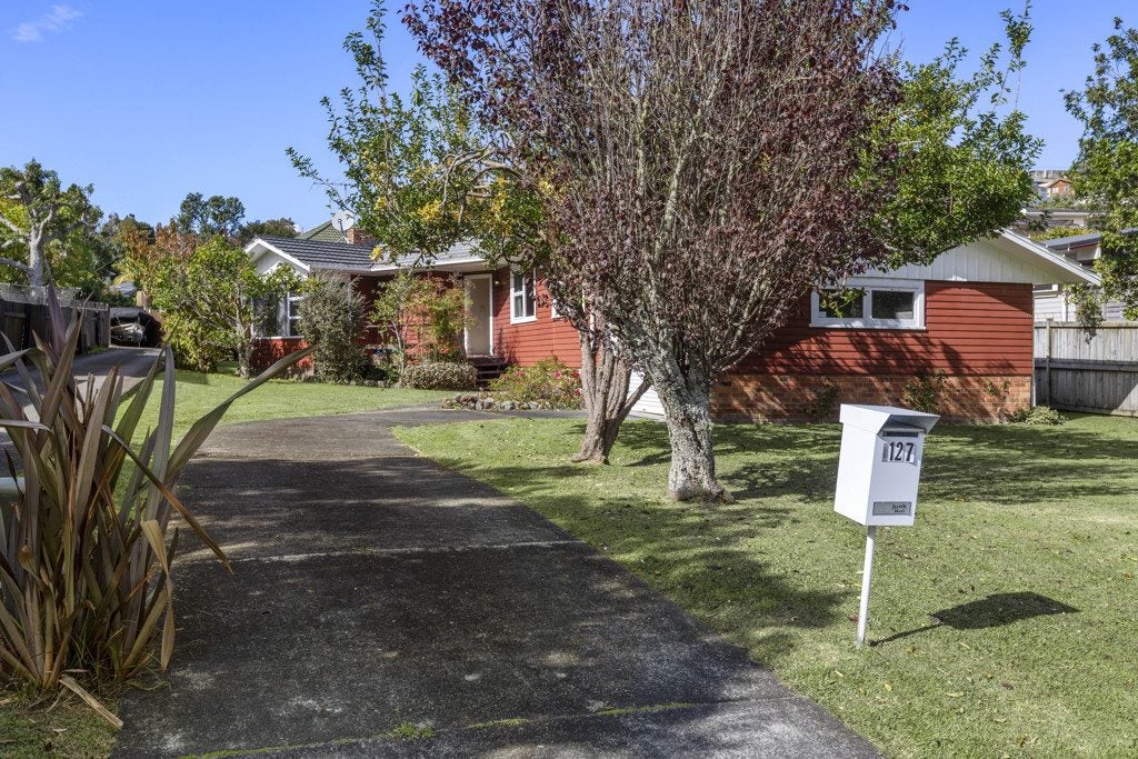 127 Moore Street, Hillcrest, Auckland - Carousel 1