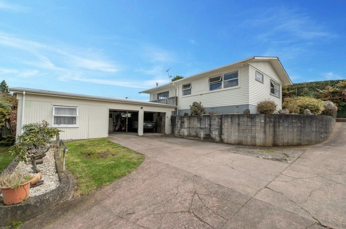 270A Sunset Road, Sunnybrook, Rotorua - Carousel 1