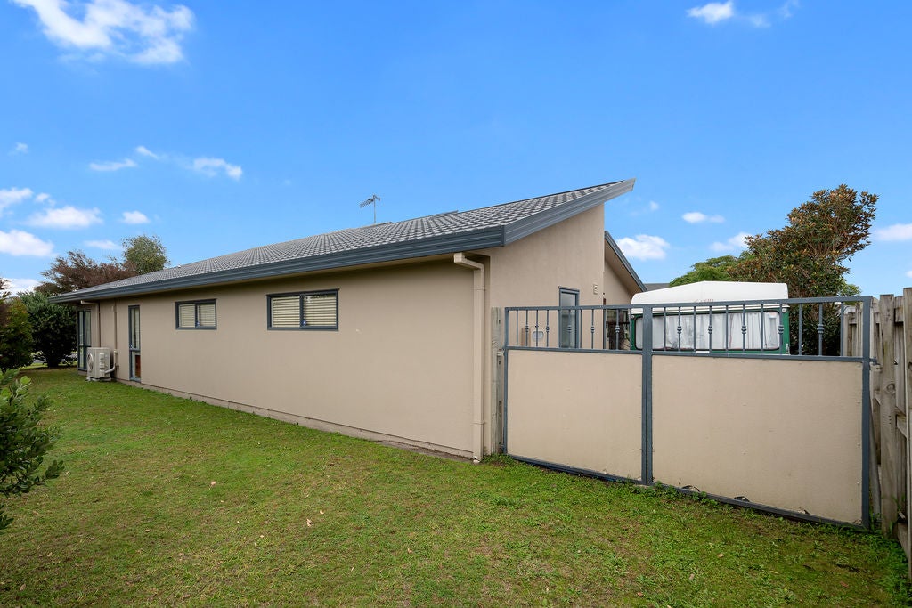 15 Katerini Grove, Papamoa Beach, Papamoa - Carousel 18