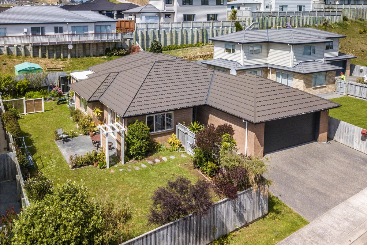 9 Saint Vincent Terrace, Grenada Village, Wellington - Carousel 1