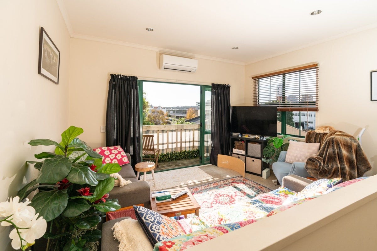 20/5 Malcolm Lane, Thorndon, Wellington - Carousel 2