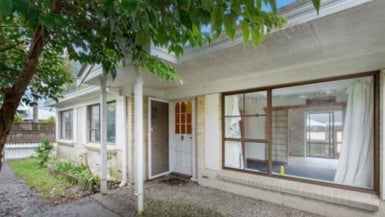 2/7 Hororata Road, Hauraki, Auckland - Carousel 1