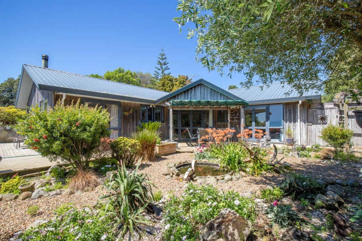 176D Esk Road, Pokeno - Carousel 2