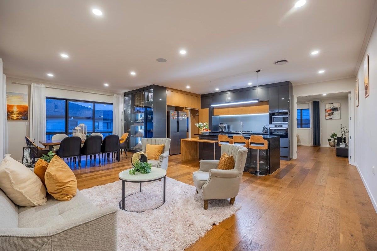24 Colliston Rise, Pinehill, Auckland - Carousel 2